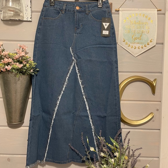 Dresses & Skirts - Long Denim Skirt